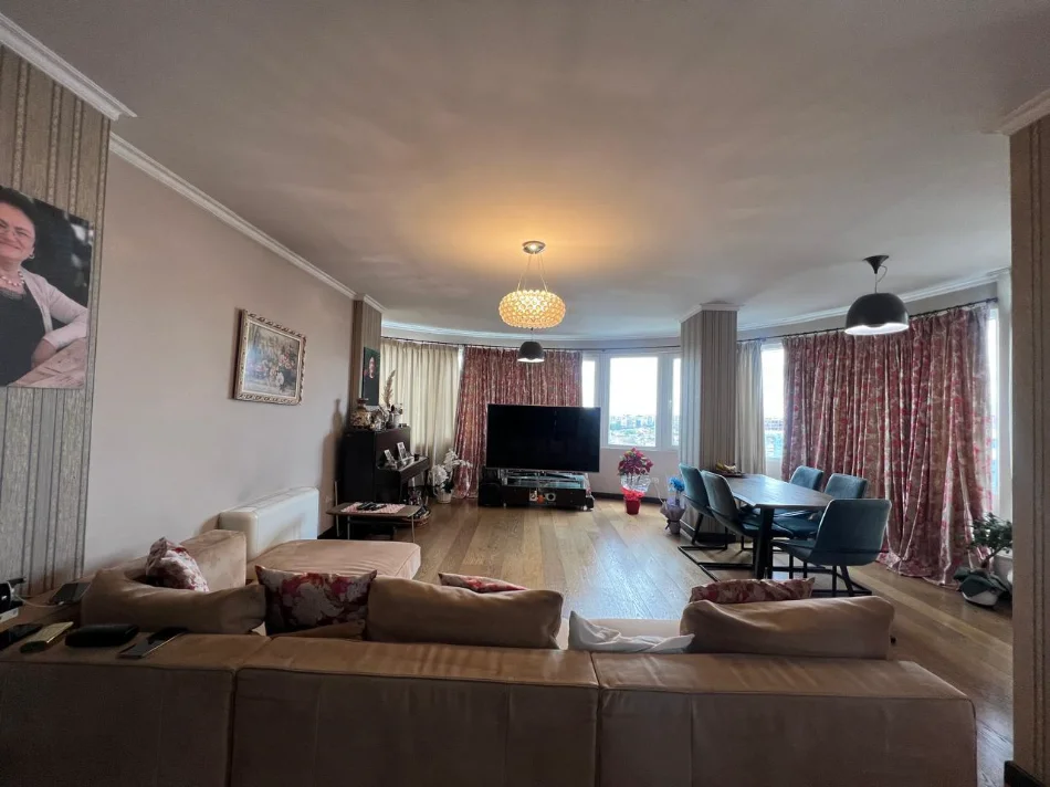 shitet apartament 2+1 Kati 11, 103 m² 195.000 € (Pallati me Shigjeta)