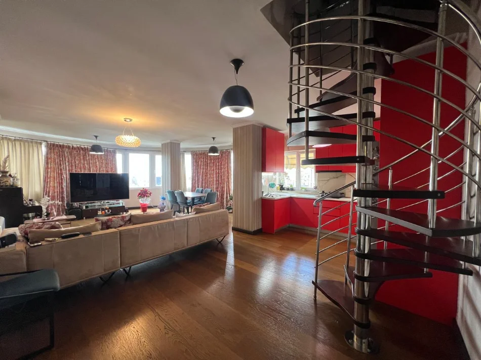 shitet apartament 2+1 Kati 11, 103 m² 195.000 € (Pallati me Shigjeta)