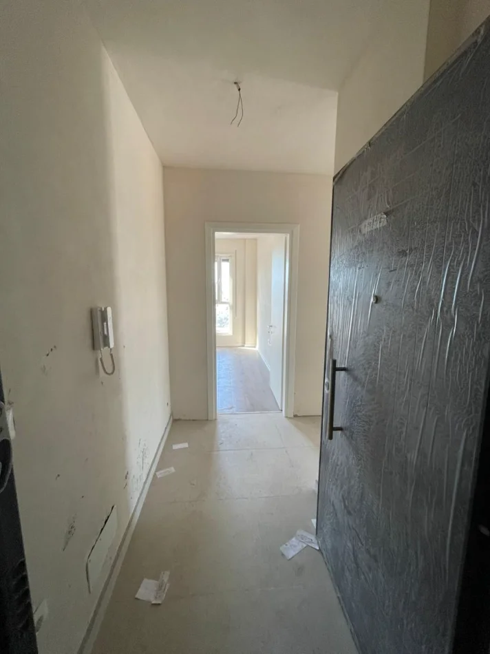 Tirane, shitet apartament 2+1+Ballkon Kati 7, 105 m² 199.800 € (Rruga Don Bosko)