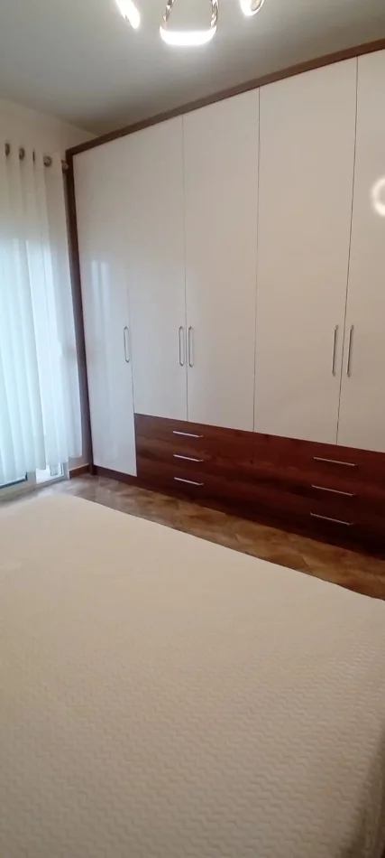 Jepet me Qera Apartament 1+1 me mobilim 100% të ri ne  Don Bosko,