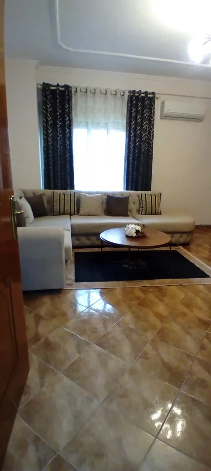 Jepet me Qera Apartament 1+1 me mobilim 100% të ri ne  Don Bosko,