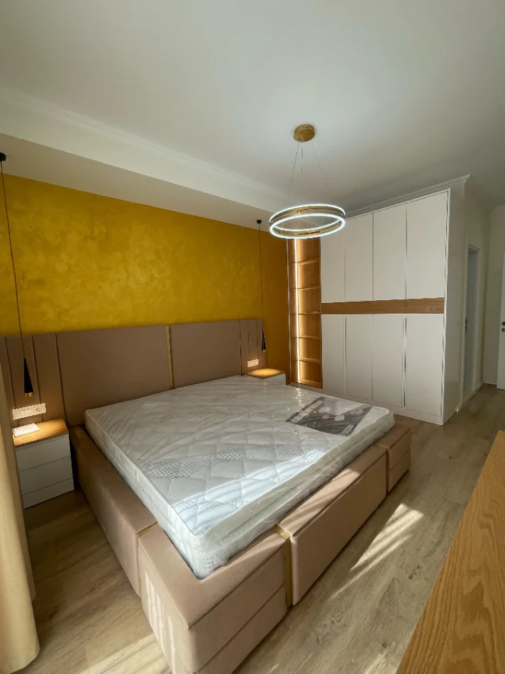 Tirane, jepet me qera apartament 2+1 Kati 5, 102 m² 800 € (Bulevardi i Ri)