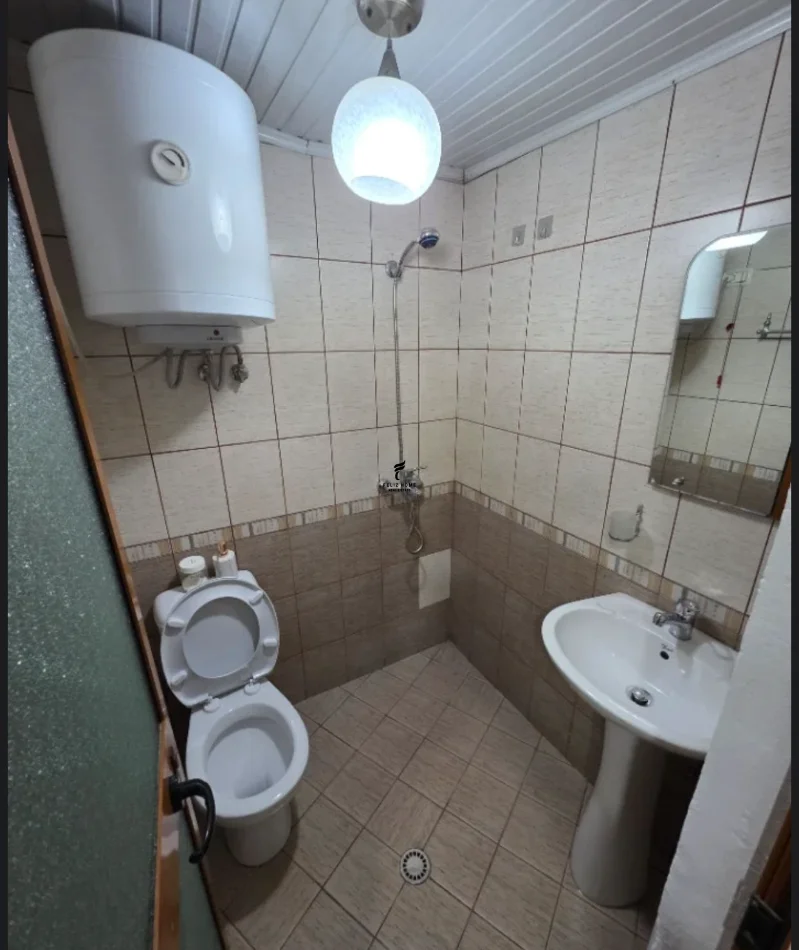 Tirane, jepet me qera apartament 1+1 Kati 11, 70 m² 450 € (DON BOSKO)