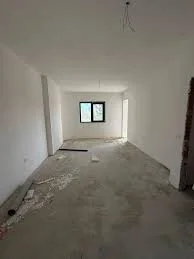 Tirane, shitet apartament 1+1 Kati 3, 71 m² 190.000 € (Parku i Autobuzeve)