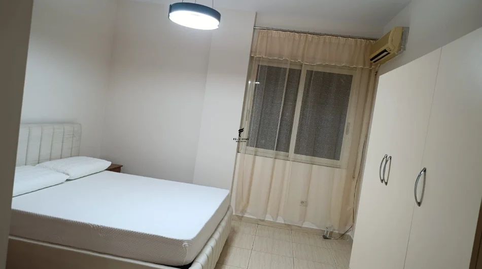 Tirane, jepet me qera apartament 1+1 Kati 5, 75 m² 650 € (RRUGA E ELBASANIT)