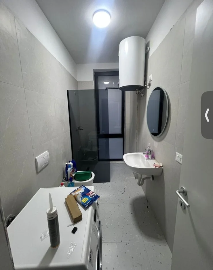 Tirane, jepet me qera apartament 2+1 Kati 1, 110 m² 700 € (bulevardi i ri)