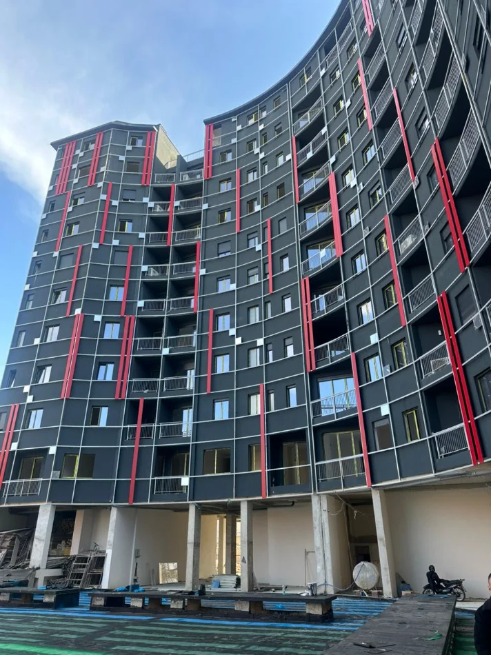 Tirane, shitet apartament 3+1+Ballkon Kati 1, 140 m² 246.400 € (Don Bosko)