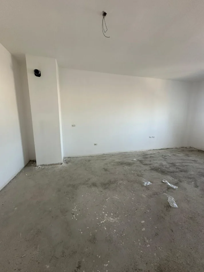 Tirane, shitet apartament 1+1+Ballkon Kati 9, 72 m² 182.000 € (Corner Residence)