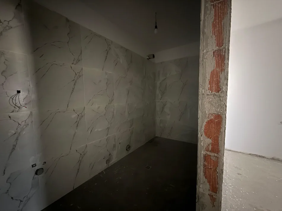 Tirane, shitet apartament 2+1+Aneks+Ballkon Kati 9, 111 m² 215.000 € 