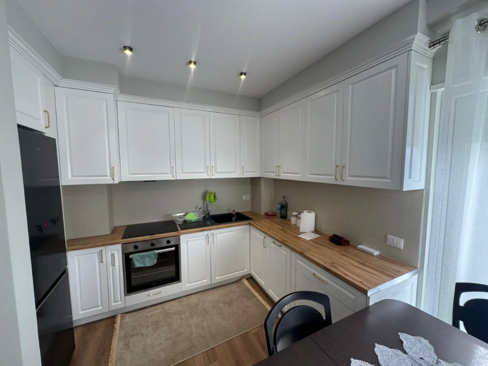 Tirane, shitet apartament 2+1 Kati 5, 90 m² 145.000 € 