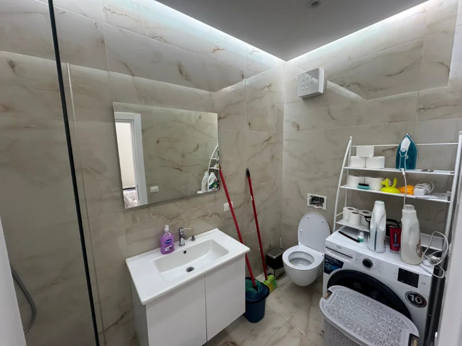 Tirane, shitet apartament 2+1 Kati 5, 90 m² 145.000 € 