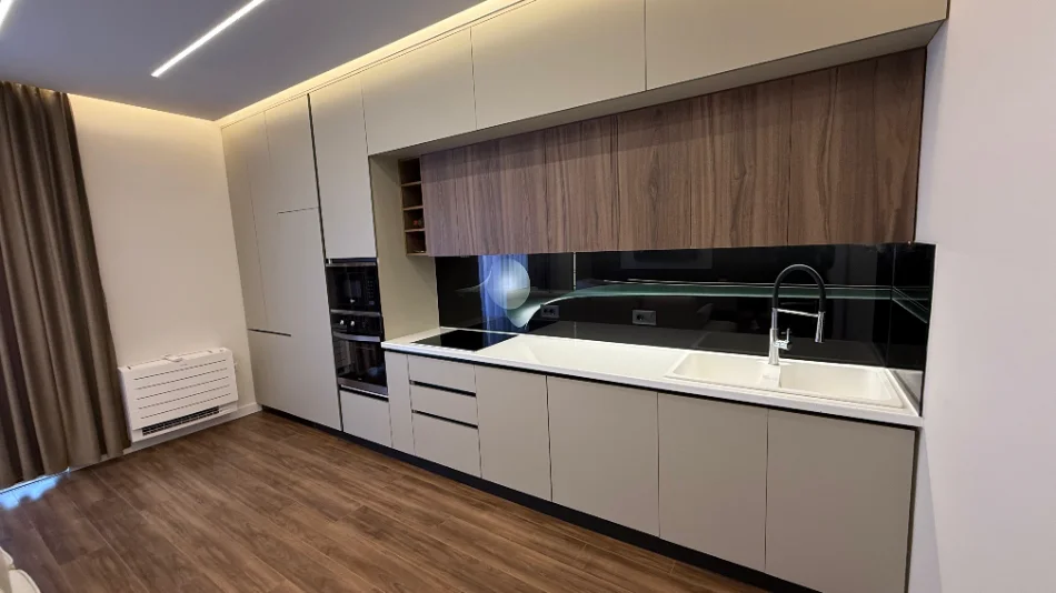 Tirane, jepet me qera apartament 2+1 Kati 1, 125 m² 1.000 € (KODRA E DIELLIT)