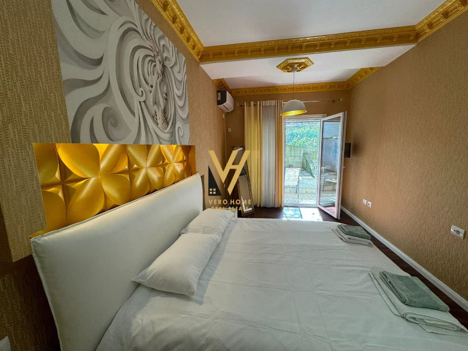 Tirane, jepet me qera apartament 2+1+Ballkon Kati 0, 140 m² 800 € (LIQENI I THATE)