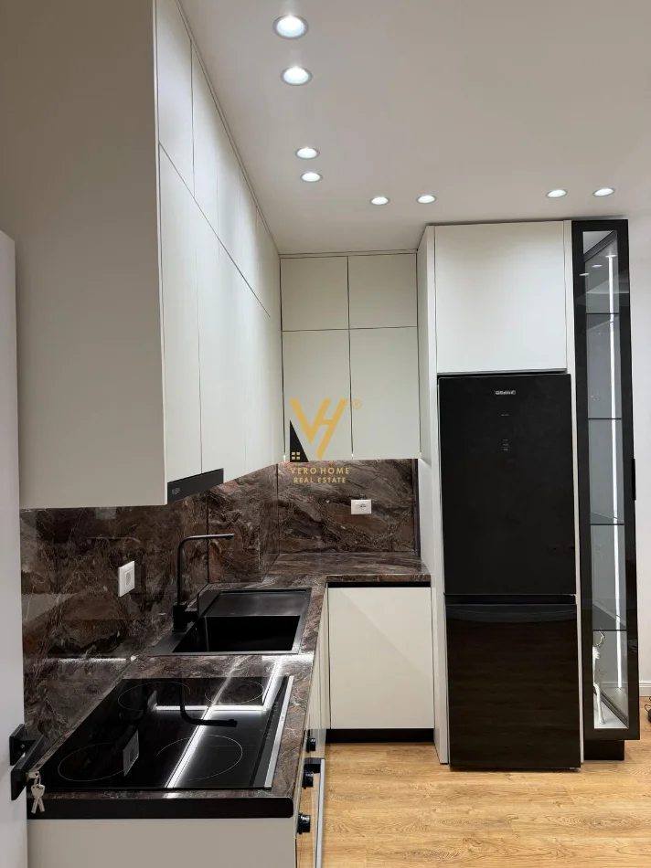 Tirane, shitet apartament 1+1+Ballkon Kati 2, 55 m² 113.000 € (YZBERISHT)