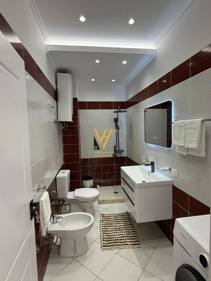 Tirane, shitet apartament 1+1+Ballkon Kati 2, 55 m² 113.000 € (YZBERISHT)