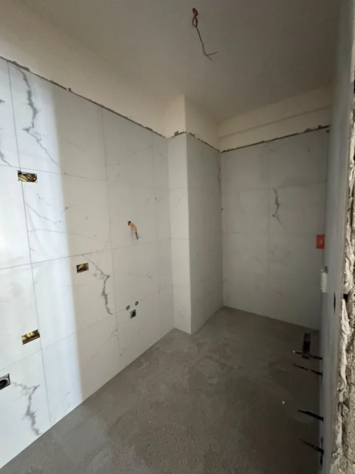 Tirane, shitet apartament 2+1 Kati 1, 106 m² 132.875 € (rruga 29 nentori)