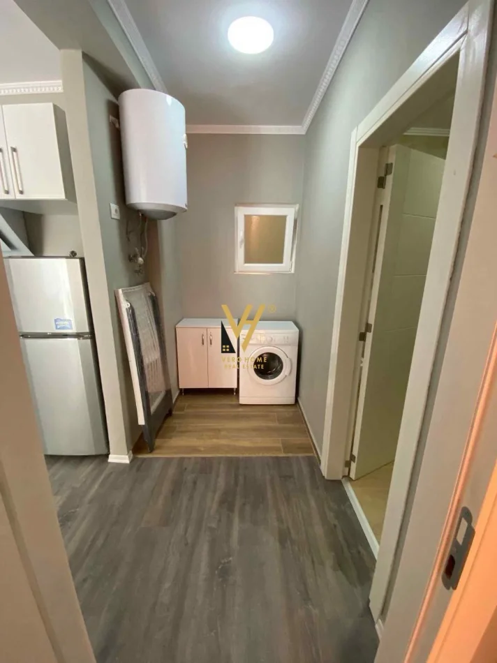 Tirane, jepet me qera apartament 1+1+Ballkon Kati 3, 78 m² 470 € (BULEVARDI I RI)