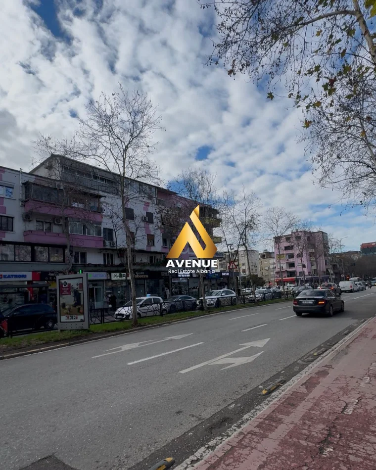 Tirane, shitet apartament 1+1 Kati 3, 56 m² 155.000 € 