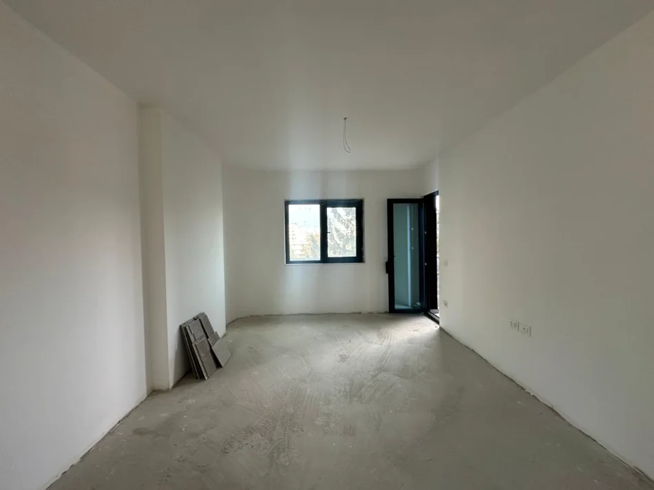 Tirane, shitet apartament 1+1+Ballkon Kati 3, 71 m² 119.000 € (Corner Residence)