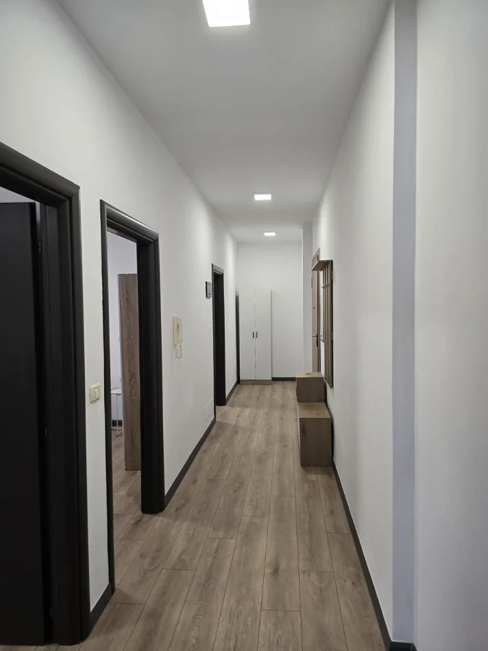 Tirane, shitet apartament 2+1 Kati 5, 82 m² 185.000 € (KOMUNA E PARISIT KRISTAL CENTER)