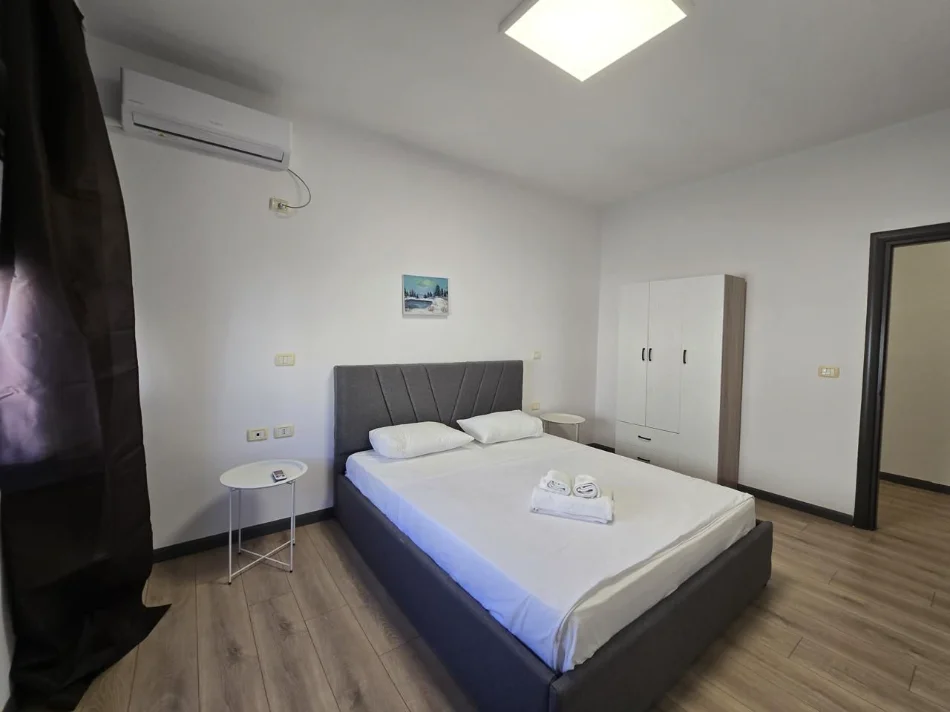 Tirane, shitet apartament 2+1 Kati 5, 82 m² 185.000 € (KOMUNA E PARISIT KRISTAL CENTER)
