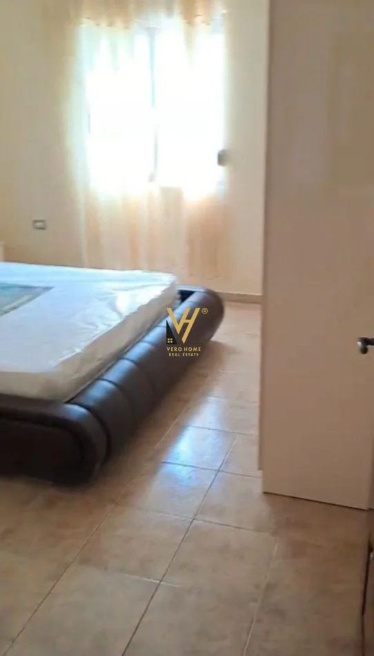 Tirane, jepet me qera shtepi 3+1+Ballkon Kati 1, 102 m² 420 € (PASKUQAN)