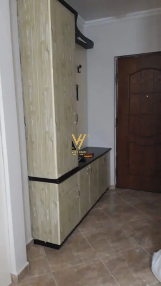 Tirane, shitet apartament 2+1+Ballkon Kati 3, 140 m² 260.000 € (LIQENI I THATE)