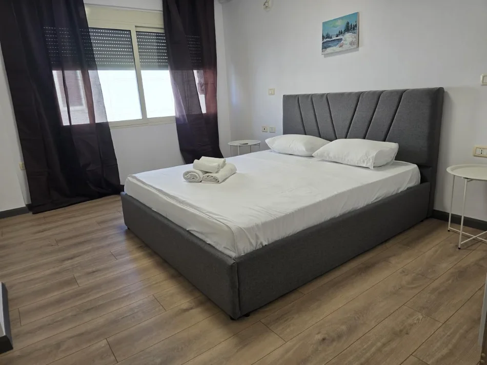 Tirane, shitet apartament 2+1 Kati 5, 82 m² 185.000 € (Kristal Center)