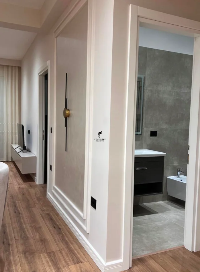 Tirane, jepet me qera apartament 1+1 Kati 1, 70 m² 600 € (MINE PEZA)