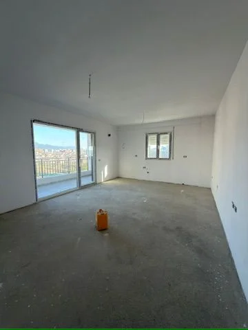 Tirane, shitet apartament 2+1 Kati 7, 111 m² 156.000 € (Paskuqan)