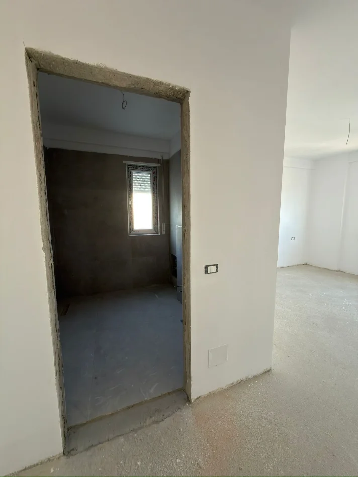 Tirane, shitet apartament 2+1 Kati 7, 111 m² 156.000 € (Paskuqan)