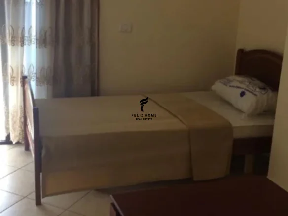 Tirane, jepet me qera apartament 3+1 Kati 5, 120 m² 750 € (STACIONI TRENIT)