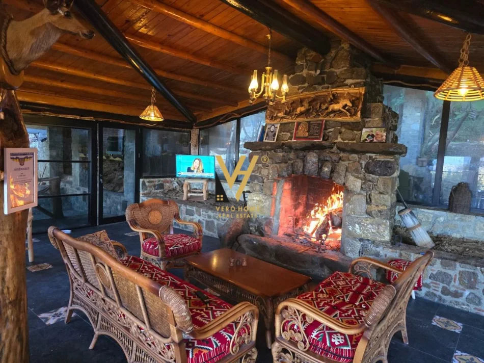 Tirane, shitet ambjent biznesi Kati 0, 15.000 m² 3.500.000 € (TEG)