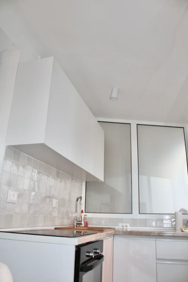 Tirane, shitet apartament 2+1+Ballkon Kati 3, 70 m² (Bllok)