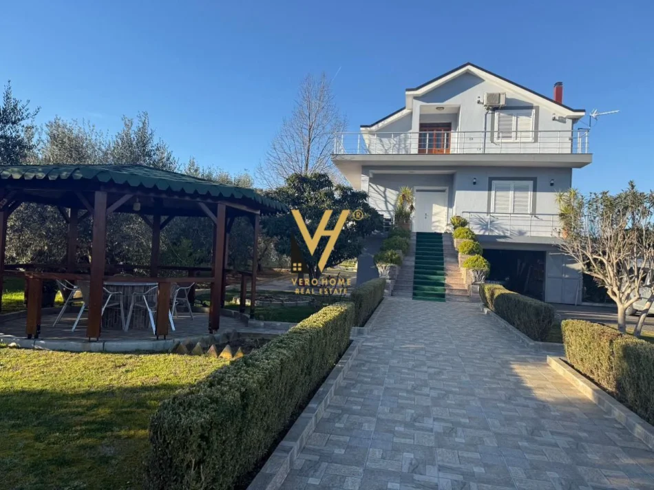 Tirane, shitet Vile 2 Katshe Kati 0, 10.243 m² 1.195.000 € (VORE)