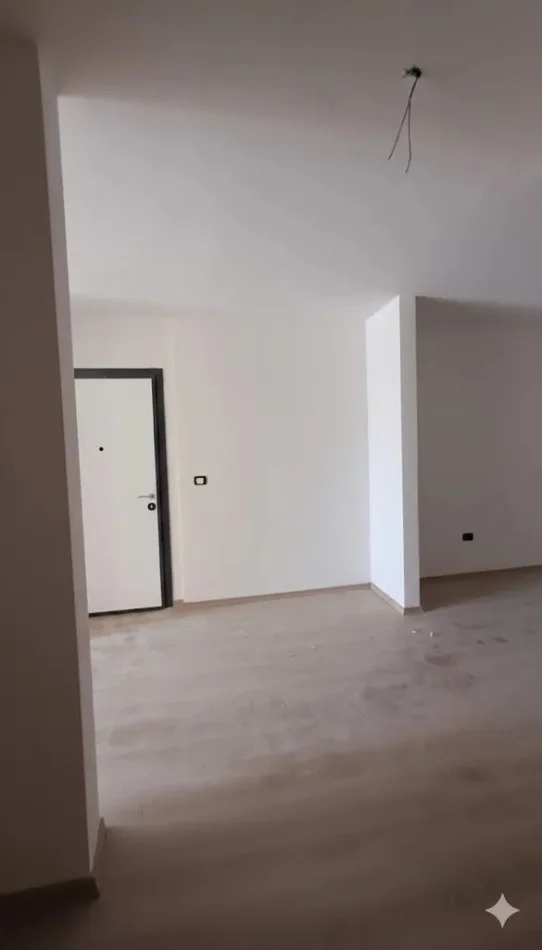 Tirane, shitet , 121 m² 192.700 € 