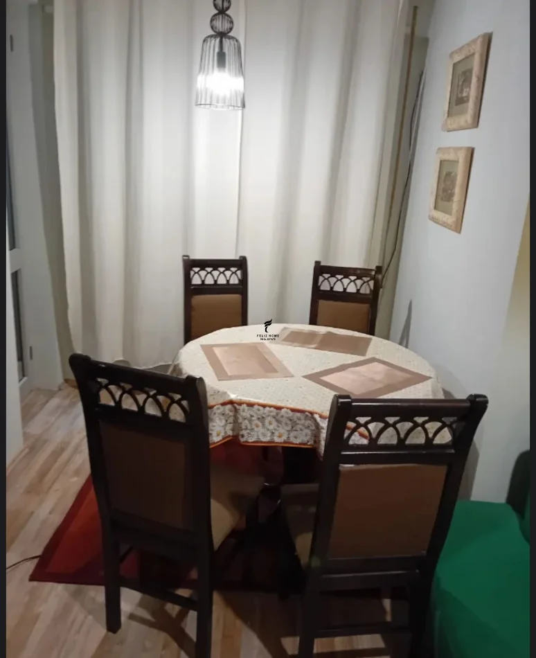 Tirane, jepet me qera apartament 1+1 Kati 3, 57 m² 580 € (SELVIA)