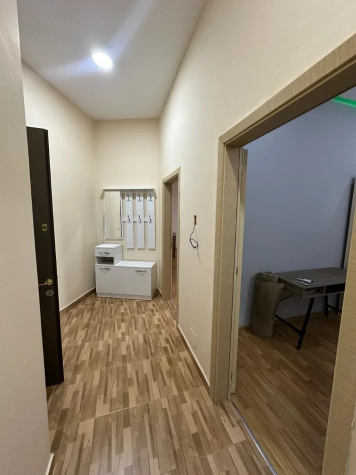 Tirane, Shitet Apartament 2+1+2 Kati 9, 126 m² 210.000 € (Unaza e Re)