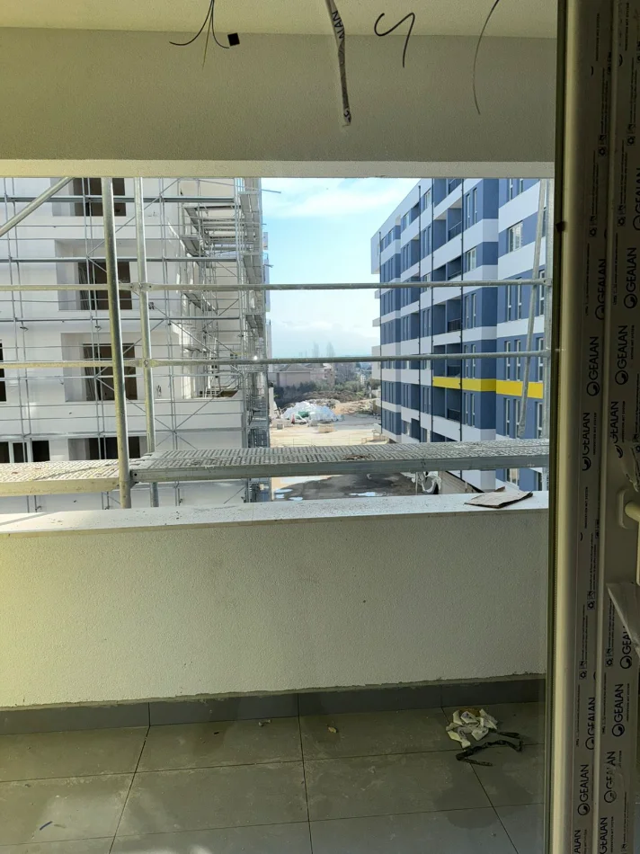 Tirane, shitet apartament 2+1+Ballkon Kati 3, 104 m² 120.000 € (Univers City)