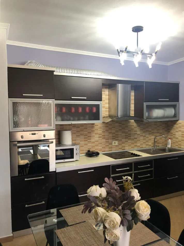 Tirane, shitet apartament 2+1+Ballkon Kati 5, 112 m² 150.000 € 