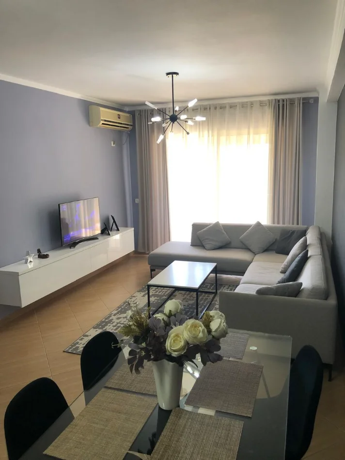Tirane, shitet apartament 2+1+Ballkon Kati 5, 112 m² 150.000 € 