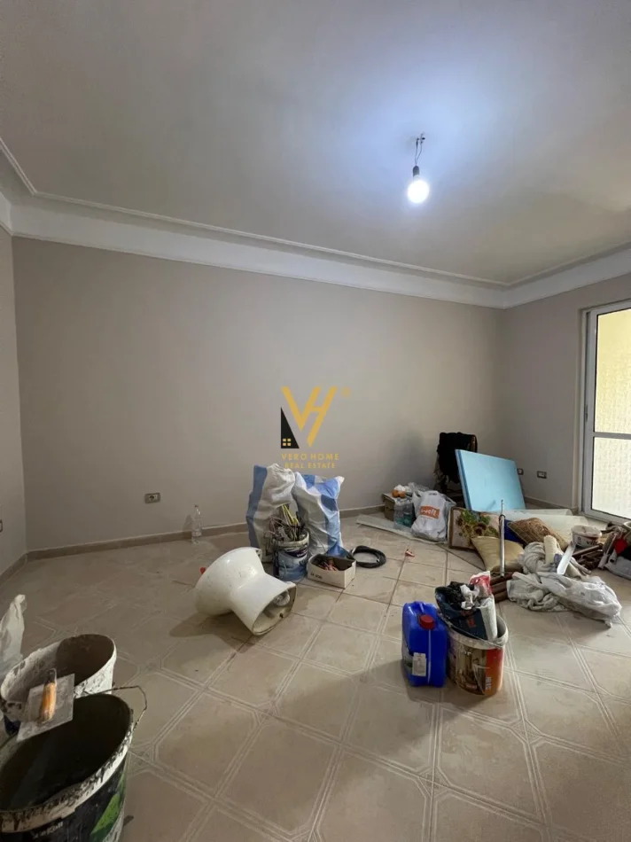 Tirane, shitet apartament 2+1+Ballkon Kati 3, 70 m² 165.000 € (21 DHJETORI)