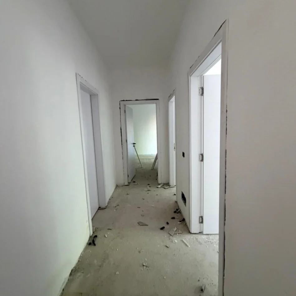 Tirane, shitet apartament 3+1+Aneks+Ballkon , 121 m² 181.350 € (Rruga 5 Maji)