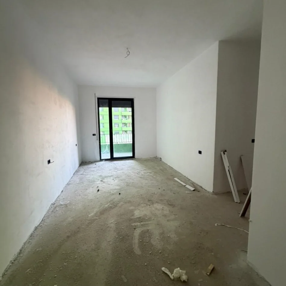 Tirane, shitet apartament 3+1+Aneks+Ballkon , 121 m² 181.350 € (Rruga 5 Maji)