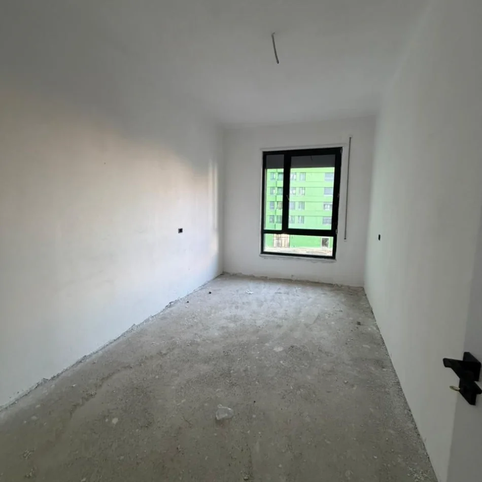 Tirane, shitet apartament 3+1+Aneks+Ballkon , 121 m² 181.350 € (Rruga 5 Maji)