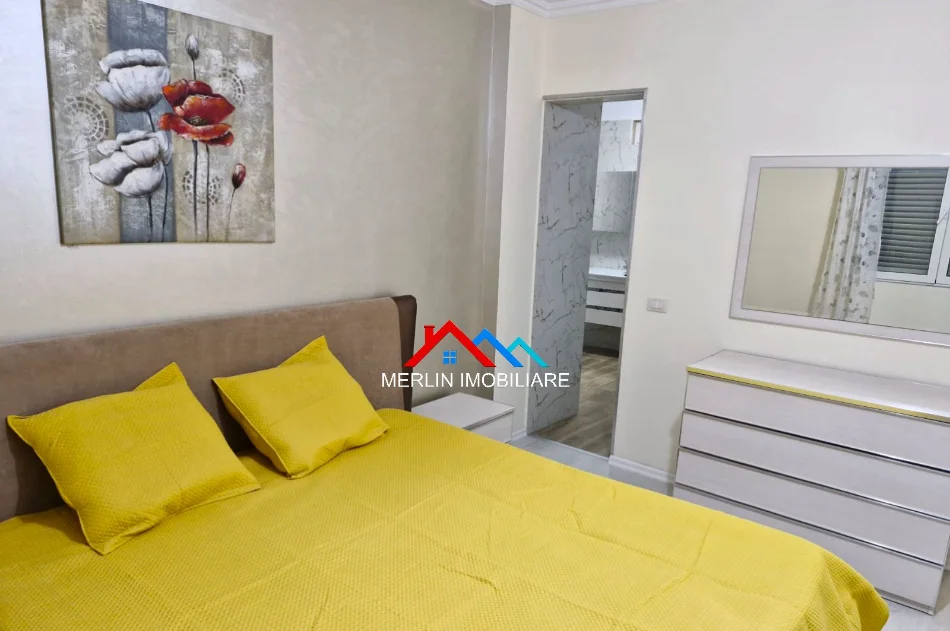 Tirane, shitet apartament 3+1+Ballkon Kati 4, 132 m² 219.000 € (RRUGA KONGRESI I MANASTIRIT)