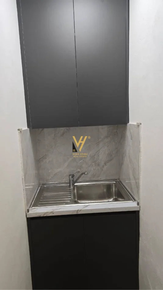 Tirane, jepet me qera apartament 2+1+Ballkon Kati 3, 70 m² 580 € (MEDRESEJA)