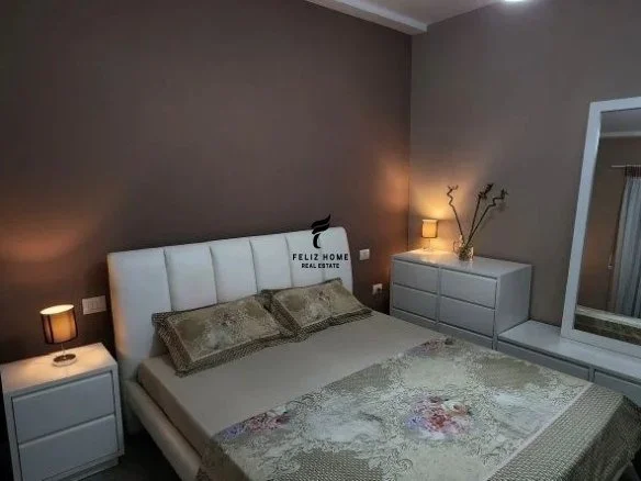 Tirane, jepet me qera apartament 1+1+Ballkon Kati 3, 78 m² 850 € (MYSLYM SHYRI)