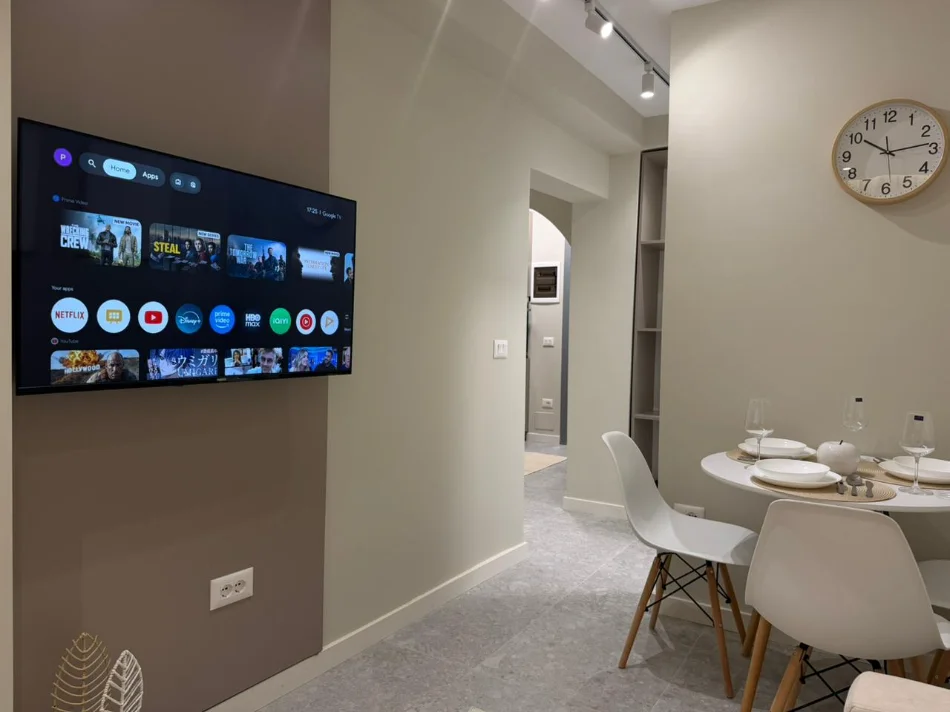 Tirane, shitet apartament 1+1 Kati 4, 65 m² 193.000 € (21 Dhjetori)