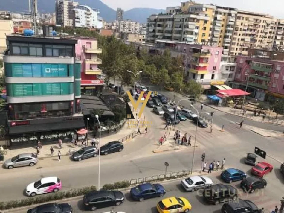 Tirane, shitet apartament 1+1+Ballkon Kati 3, 54 m² 155.000 € (21 DHJETORI)